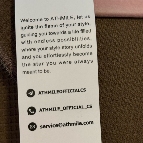 Athmile Hooded Jacket Size Large NWT - Picture 4 of 5